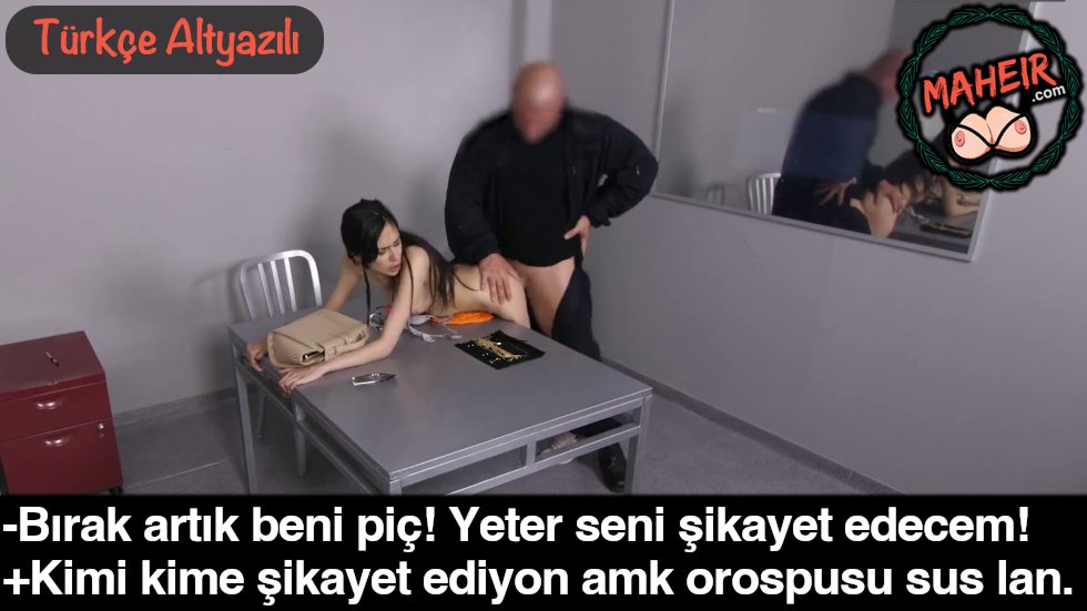 Çalıntı Mallar Satan Çingeneyi Karakolda Önüne Gelen Sikti